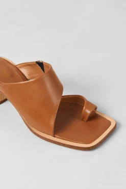 Shoes^Amour Vert Alohas Josie Leather Sandal Tan