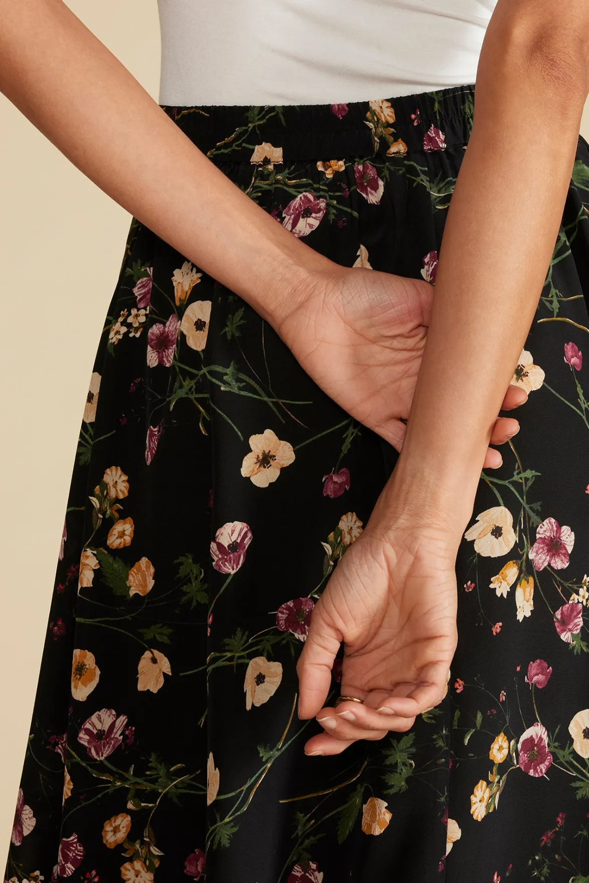 Skirts^Amour Vert Blaze Washable Silk Skirt BlackMargeuritteWildflowerPrint