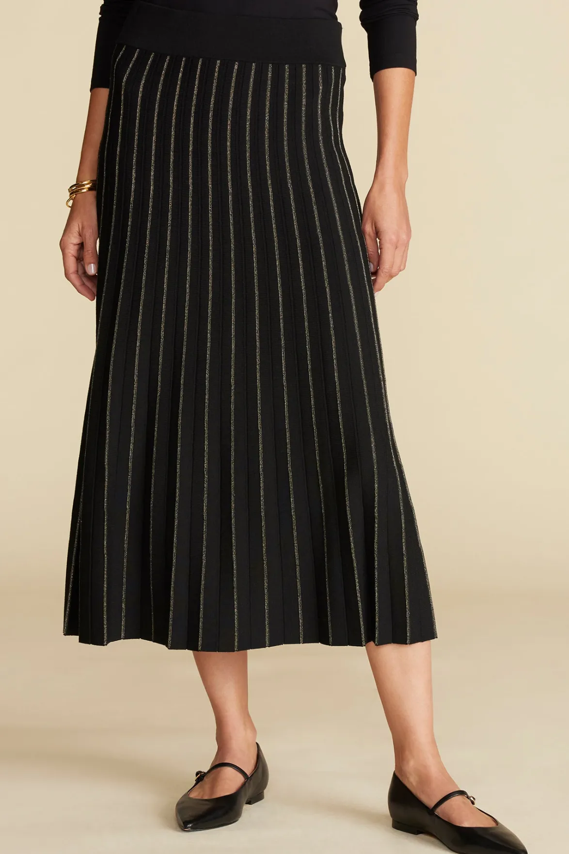 Skirts^Amour Vert Cerise Metallic Knit Midi Skirt BlackandGold
