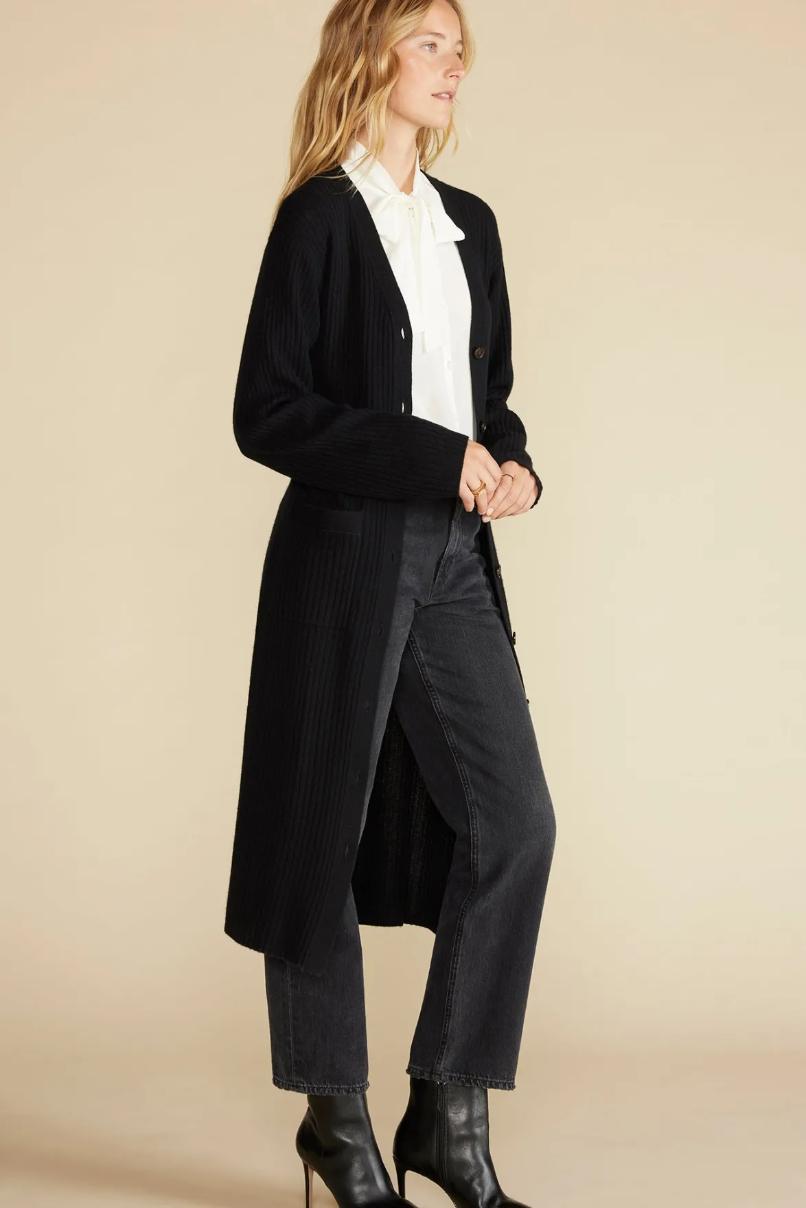 Sweaters & Cardigans^Amour Vert Dion Long V Neck Cardigan LicoriceBlack