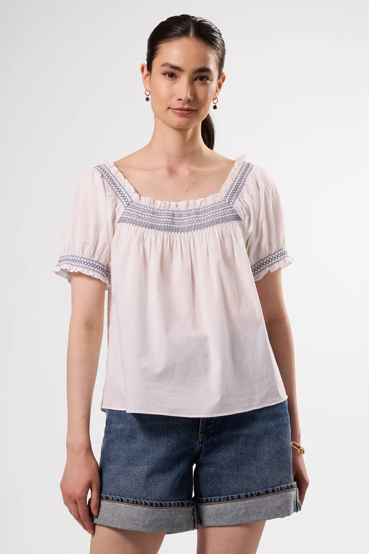 Tops|Clearance^Amour Vert Embroidered Smocked Top WhiteCobaltEmbroidery