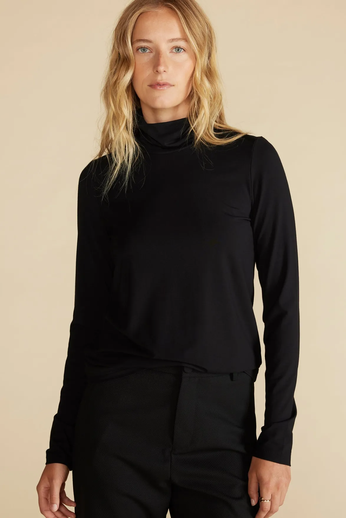 Tops|Clearance^Amour Vert Flannery Bamboo Knit Turtleneck Black
