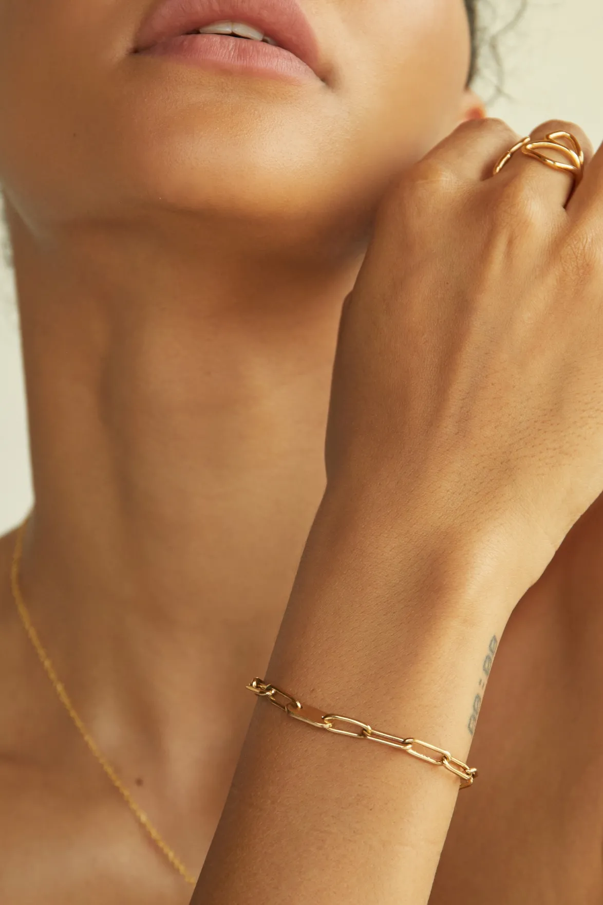 Jewelry^Amour Vert SOKO Delicate Ellipse Bracelet Gold