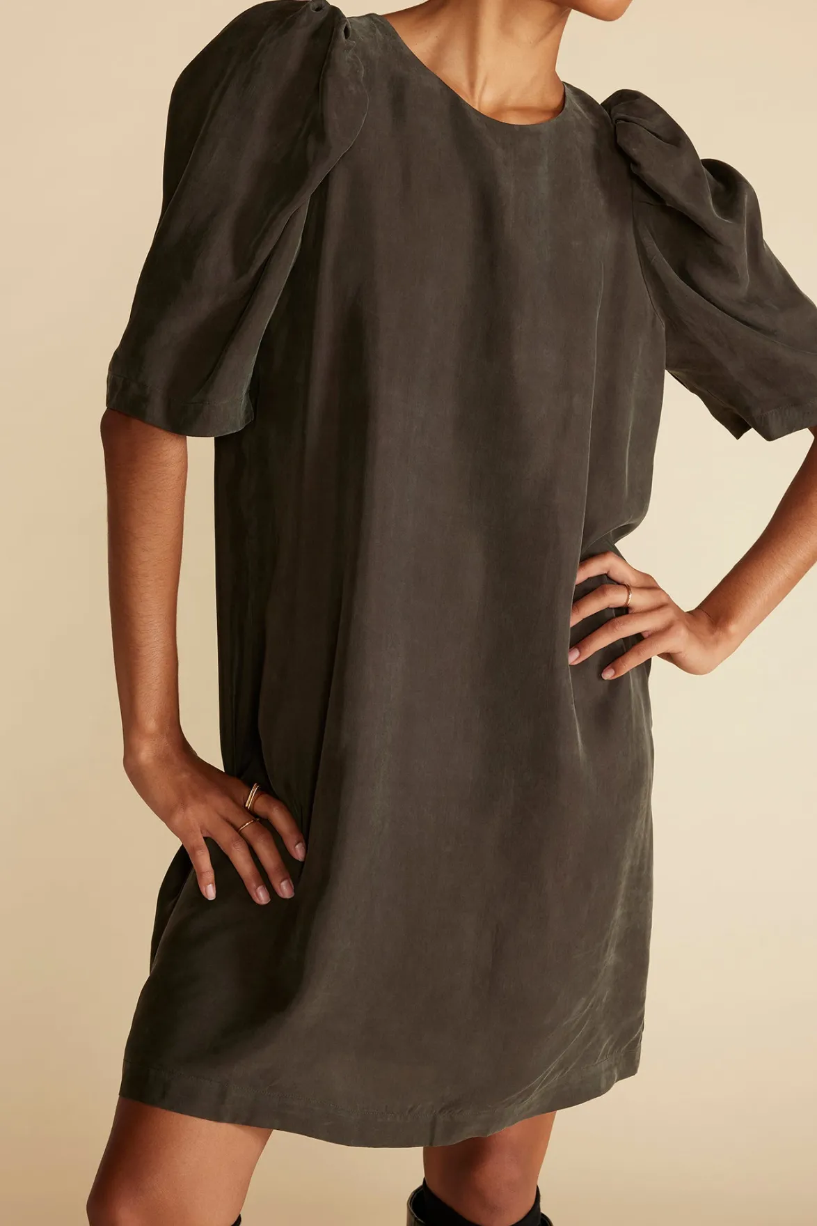 Dresses^Amour Vert Sylvia Puff Sleeve Dress OliveGreen
