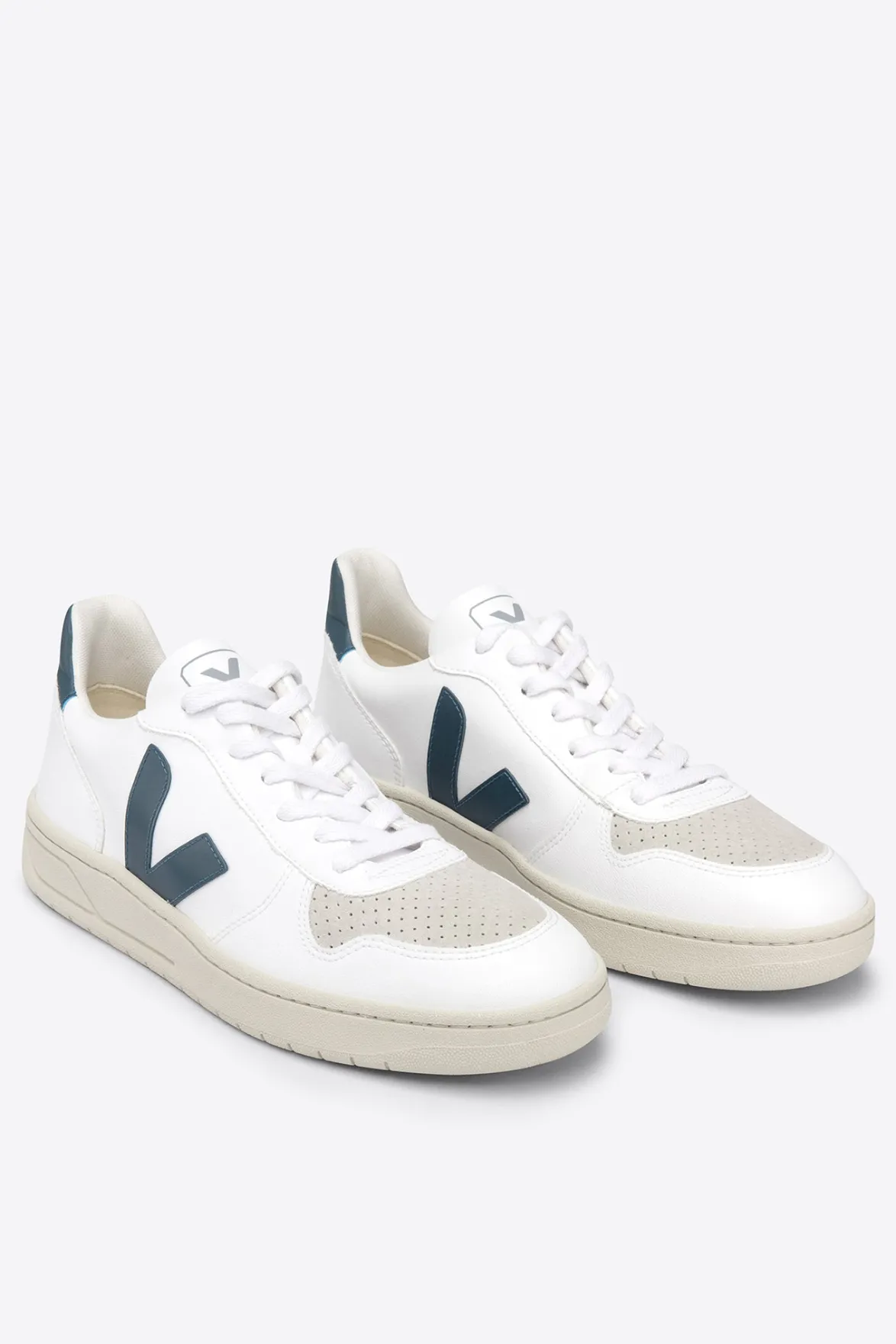 Shoes^Amour Vert Veja V10 Vegan CWL Sneaker WhiteCalifornia
