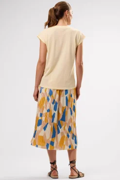Tops|Tees^Amour Vert V Neck Solid Tee Anise