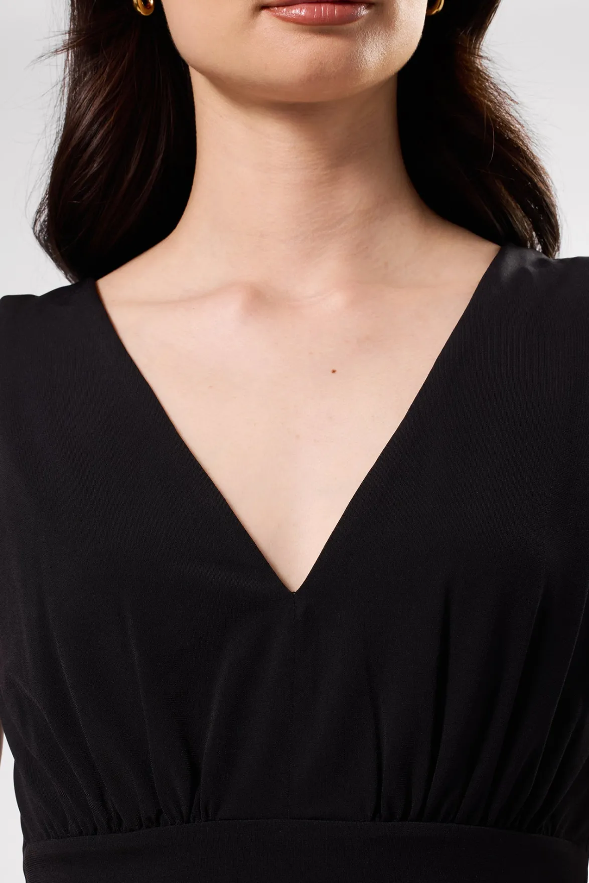 Tops|Clearance^Amour Vert Zoe Deep V Tank Black